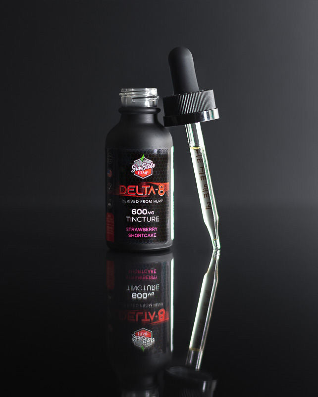 DELTA 8 MCT OIL TINCTURE STRAWBERRY SHORTCAKE 30ML 600MG